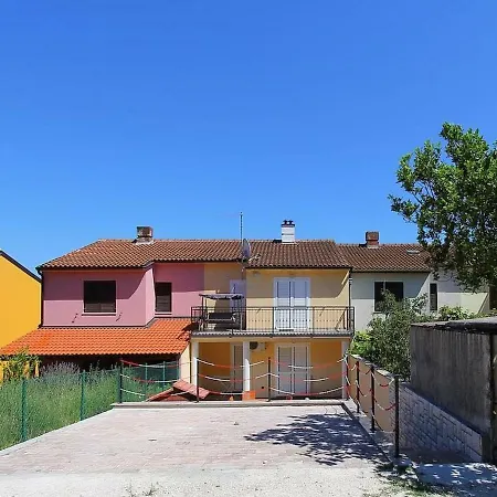 House Daniel Апартаменты *