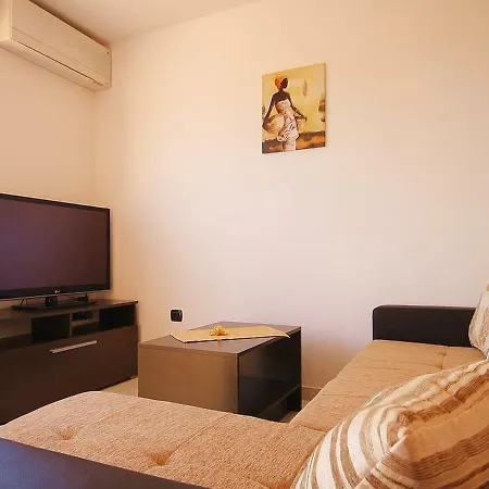 House Daniel Апартаменты Премантура